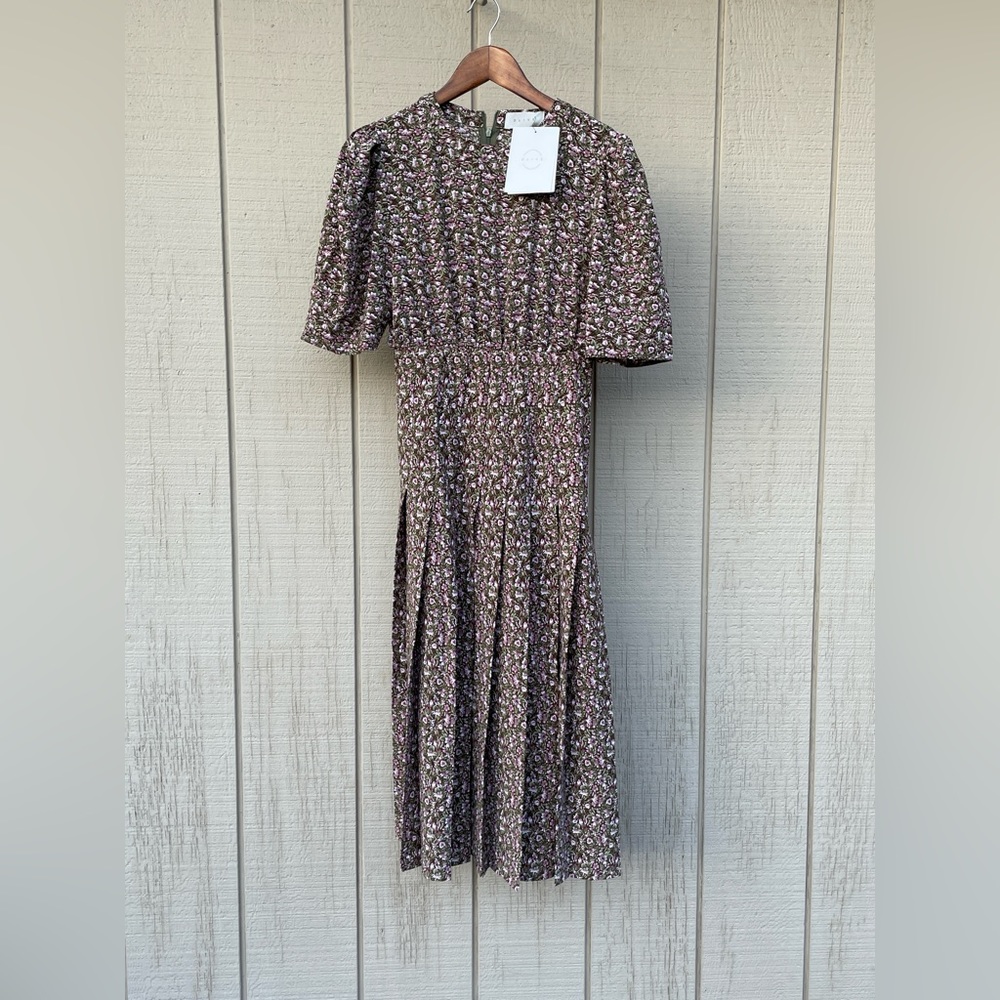 Olive Clothing dress. Size small. NWT.